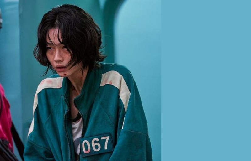 Squid Game : Jung Ho Yeon, l’actrice du  »joueur 067 » s’effondre aux SAG Awards 2022 (vidéo)