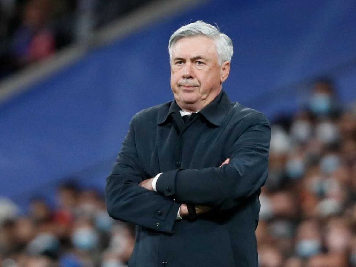 Real Madrid : Carlo Ancelotti annonce sa retraite après…