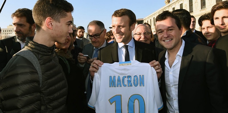 »Il m’a dit non très vite …  » : Emmanuel Macron échoue à convaincre Kylian Mbappé mais …