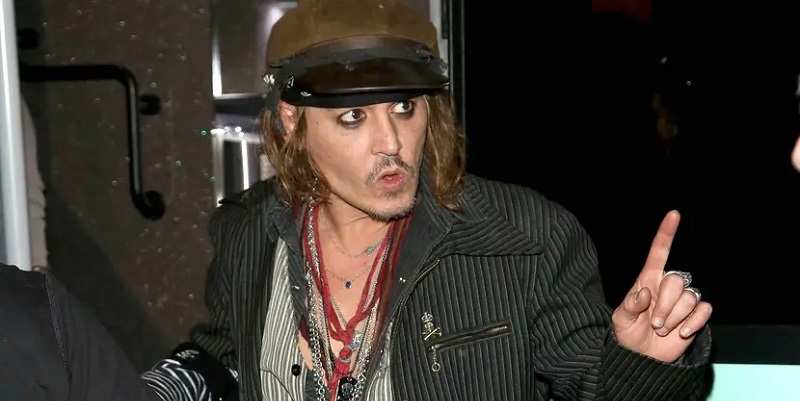 Amber Heard condamnée : Carla Bruni, Darina Vartan, Naomi Campbell… Ces femmes qui sont ravies pour Johnny Depp
