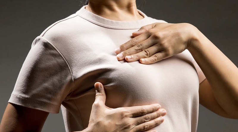 Écoulement du mamelon sans grossesse ? Voici ce que cela signifie