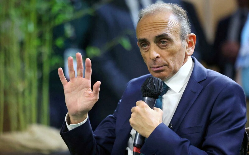 Eric Zemmour : le fond d’écran sanglant du candidat suscite la polémique