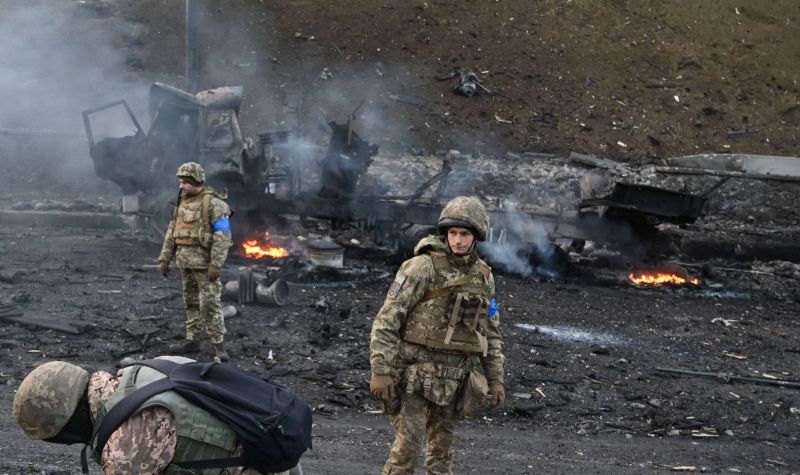 Guerre en Ukraine : les soldats russes sont-ils aussi victimes d’exactions ?