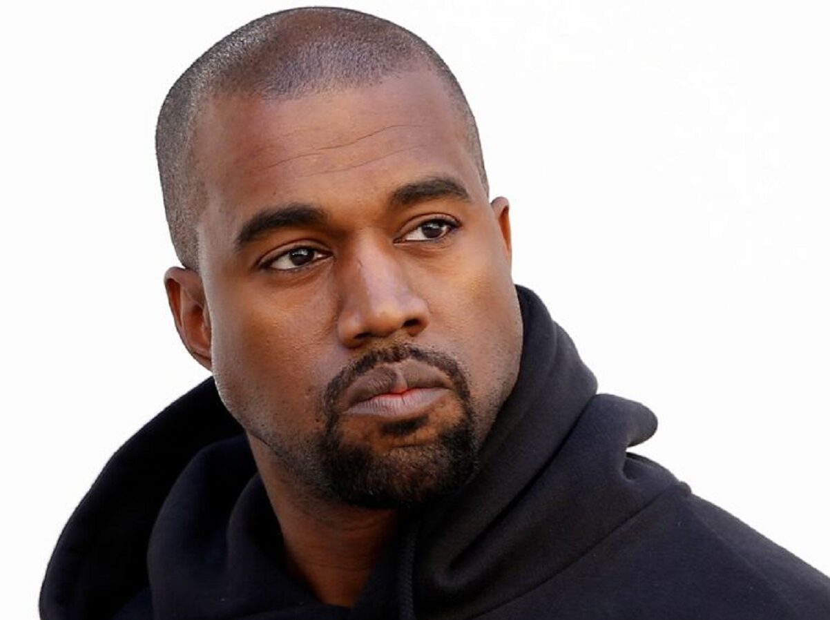 Balenciaga coupe officiellement les liens avec Kanye West !