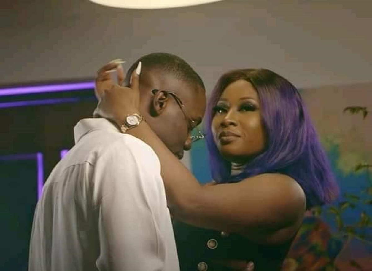 Anniversaire de Rafna : Carmen Sama et Sidiki Diabaté aperçus en train de…(photos)