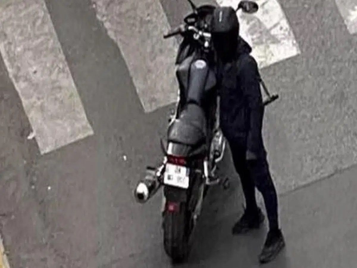 Braquage à main armée chez Chanel ; les incroyables images (vidéo)