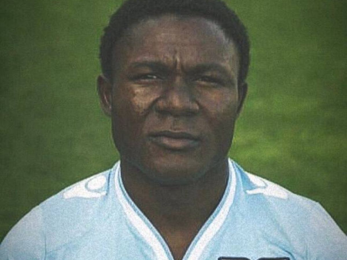 Joseph Minala : accusé d’avoir 42 ans, le joueur choque ses fans avec son nouveau look extrême (photo)