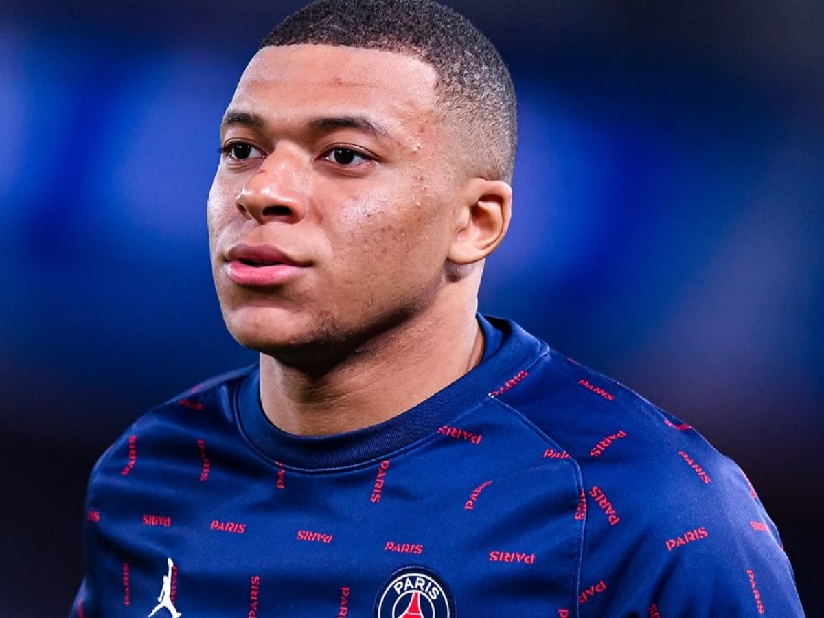 Coupe du Monde 2022 : Dani Alves s’en prend à Kylian Mbappé
