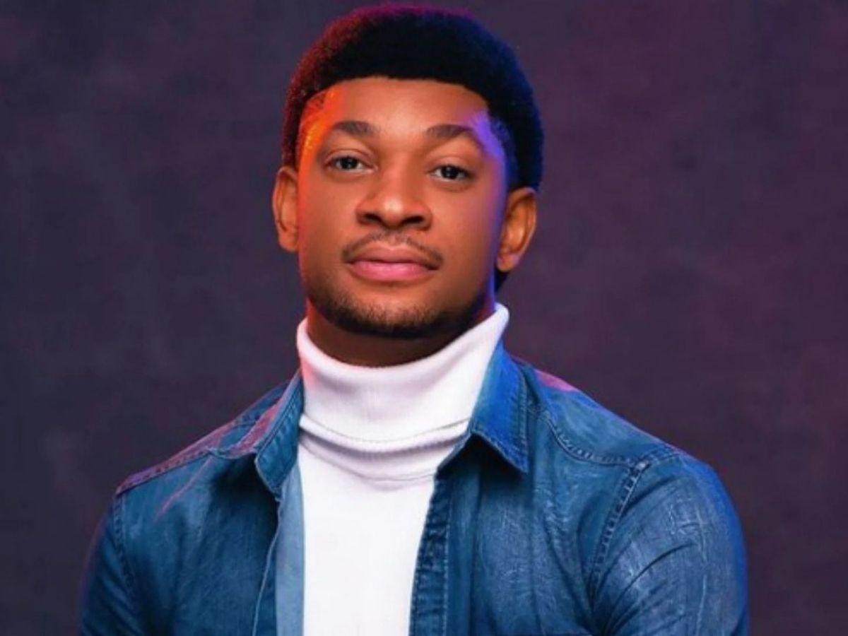 Nigeria : le célèbre artiste gospel Steve Crown échappe de justesse à la mort