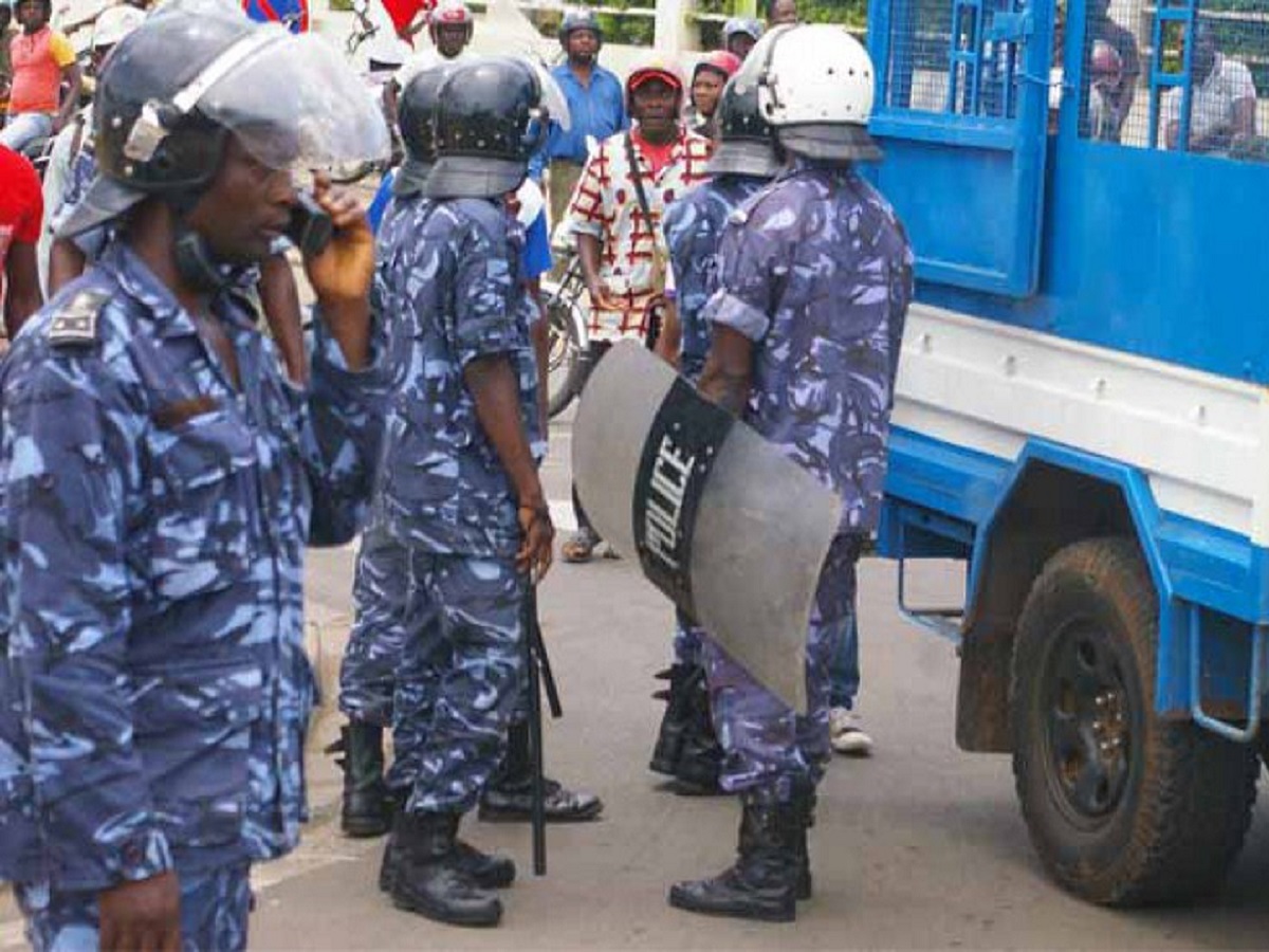 Togo : Un agent des forces de l’ordre poignardé au Grand marché de Lomé ce jeudi (vidéo)
