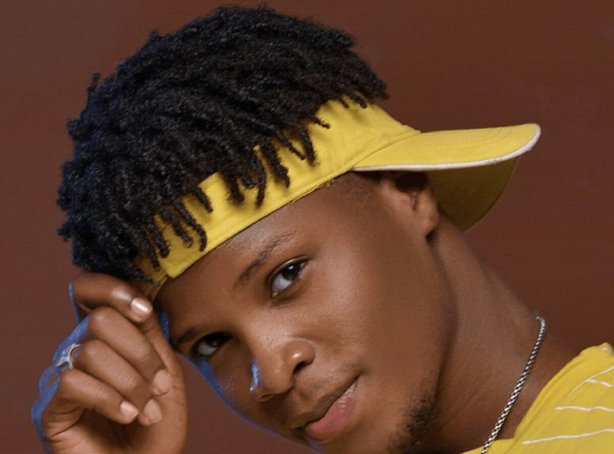 Santrinos Raphaël : l’artiste annonce la sortie de sa collaboration avec ce grand rappeur ivoirien (photos)