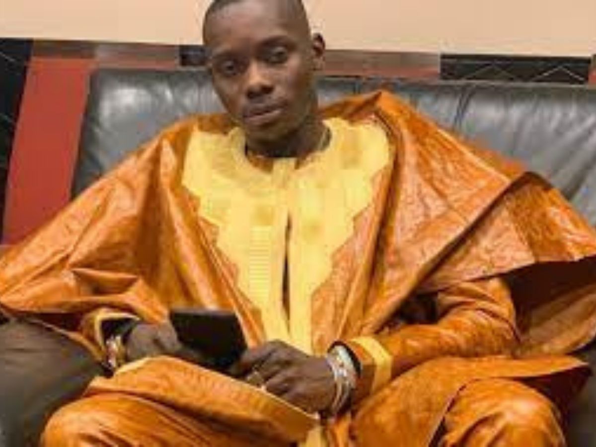 Sidiki Diabaté : « Nous voulons que vous changiez d’avis », le message fort de l’artiste à Macky Sall