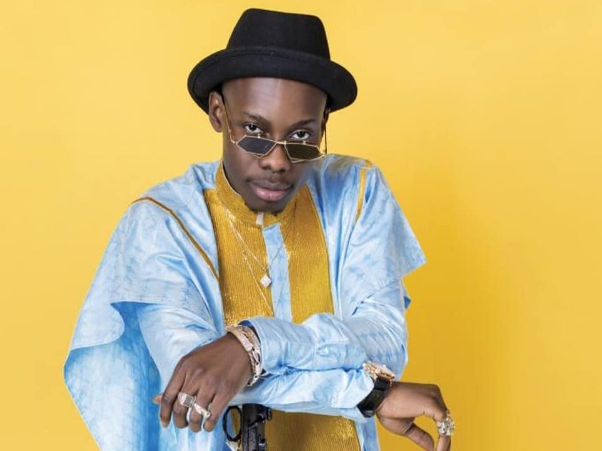 Stars : Le masque de Sidiki Diabaté qui fait polémique en Côte d’Ivoire (photo)