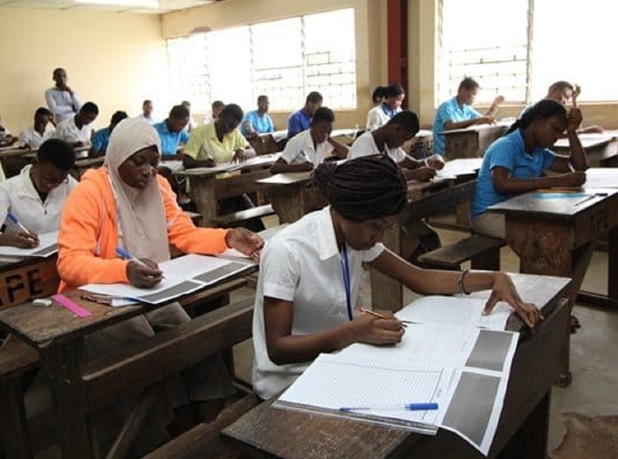 BAC 2022 : « Je vous encUle…vos parents et votre gouvernement..Dites à Alassane Ouattara », cette copie d’histo-géo d’un candidat laisse perplexe (photo)