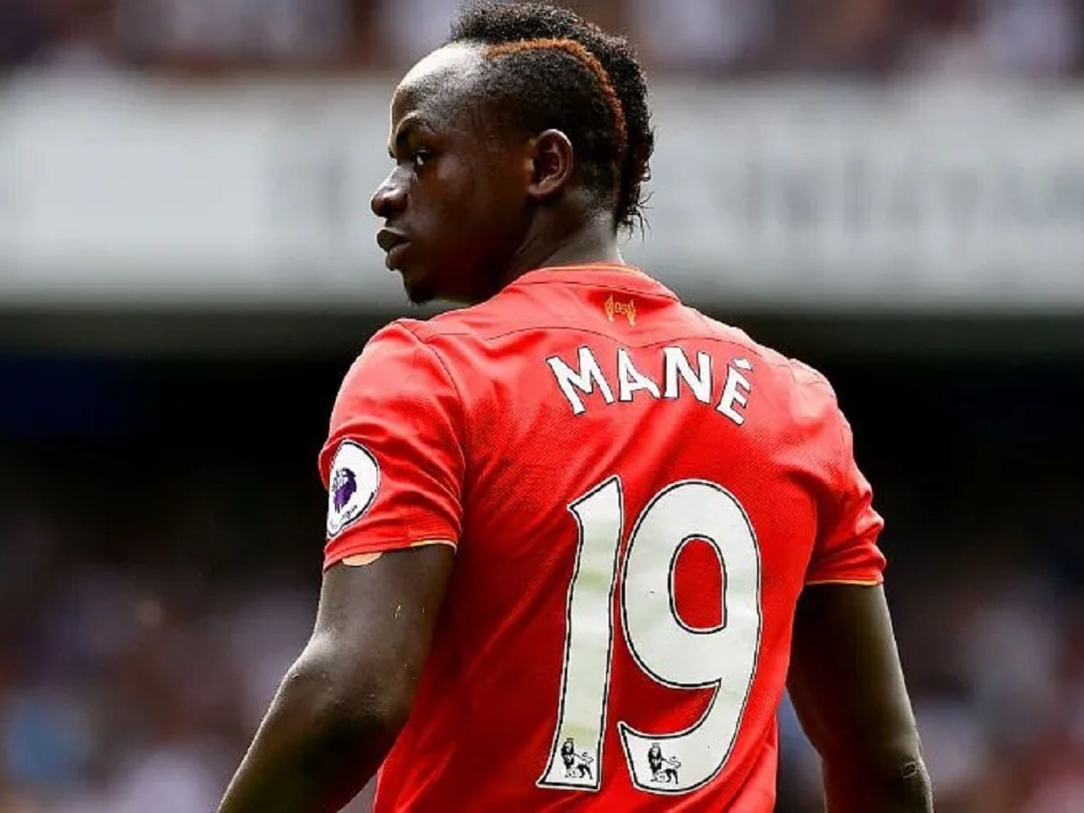 Sadio Mané : la star fait un… à un ramasseur de balles ; il ne savait pas que la camera le regardait (vidéo)