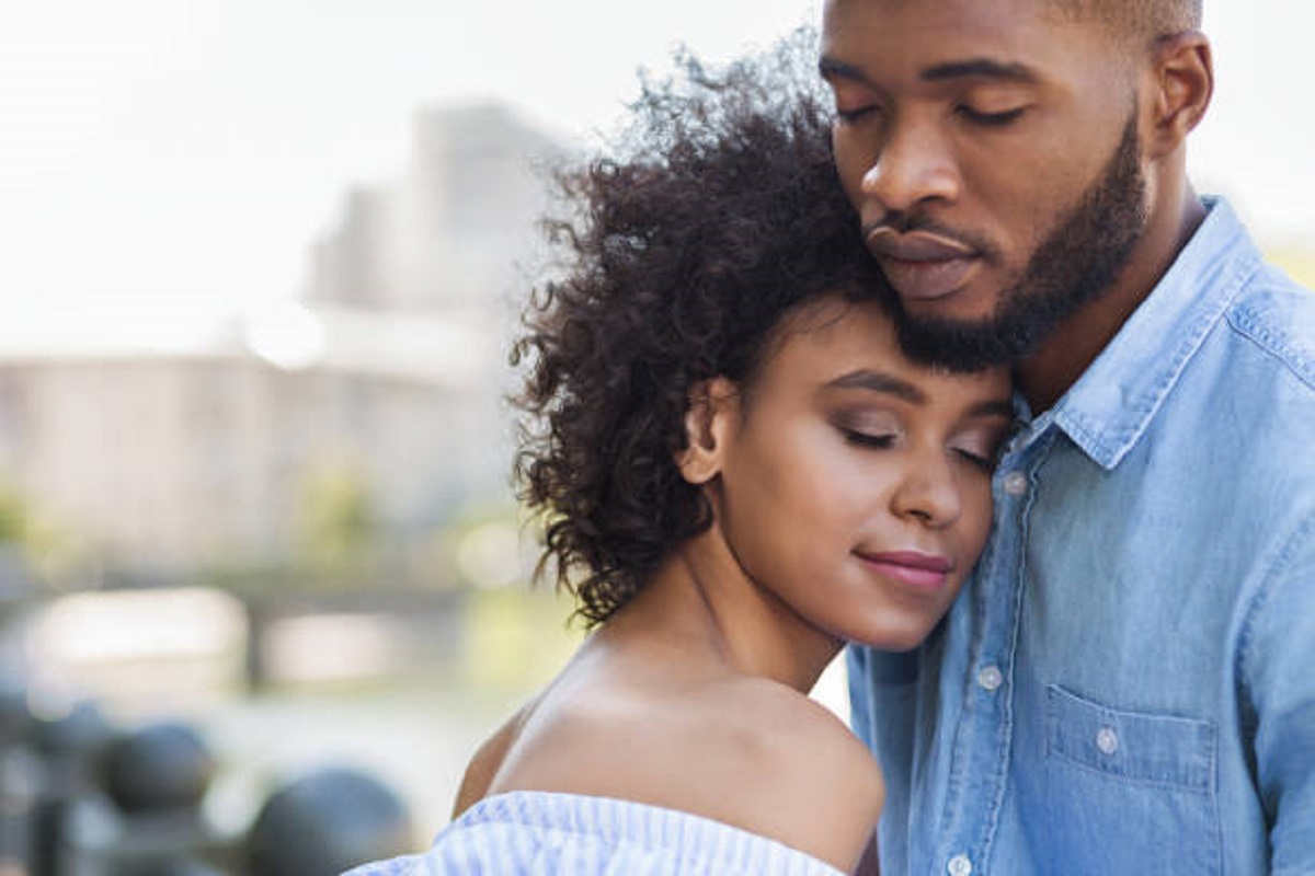 Relations : Le coup de foudre existe-il en vrai ?