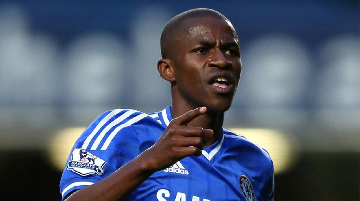 Teint clair, costaud, cheveux sur la tête ; l’incroyable transformation de Ramires, l’ancien joueur de Chelsea (photo)