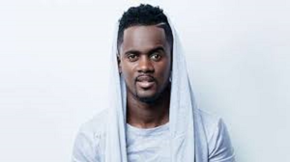 « Pourquoi ? Mais tu sais que… Je t’aime mais… », Black M en pleurs après avoir vu sa compagne Léa en train de… (vidéo)