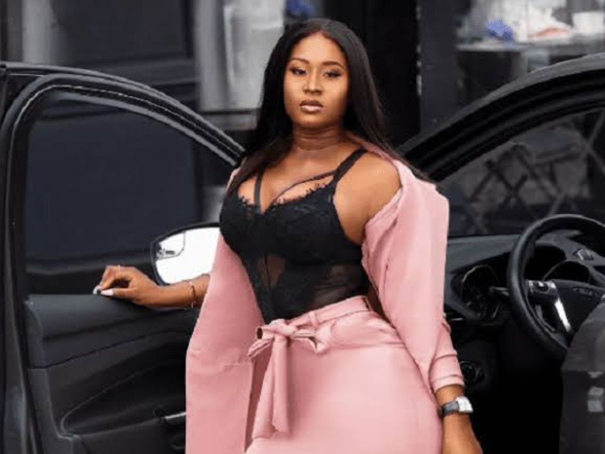 Carmen Sama : « Ce sont des arnaqueurs », la veuve de DJ Arafat lance une alerte (Photo)