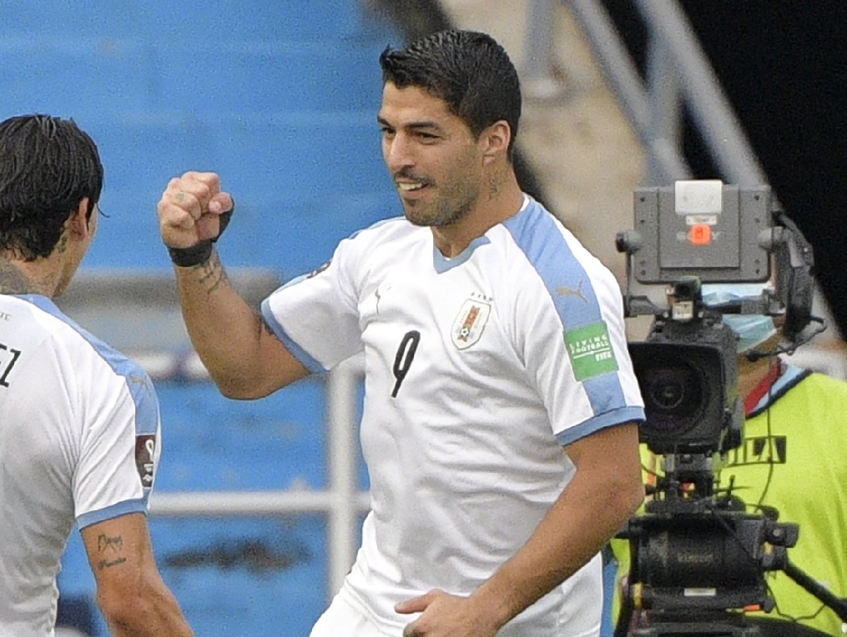 Football : retour sur ce jour où Luis Suarez s’est mis à dos l’Afrique toute entière (vidéo)
