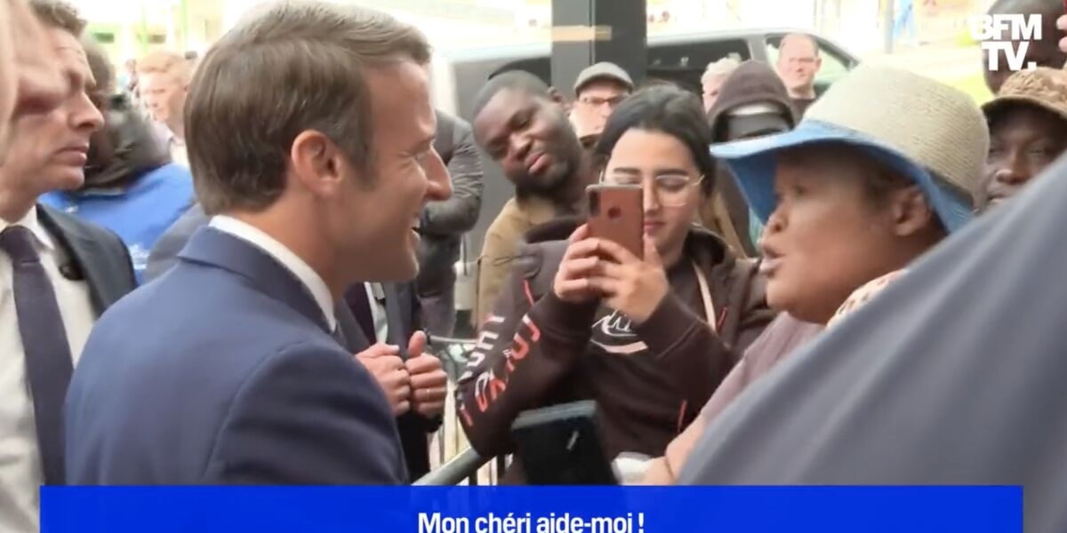 « Mon chéri », « Mon Ange » : quand Emmanuel Macron « draguer » en pleine rue par une passante… (vidéo)