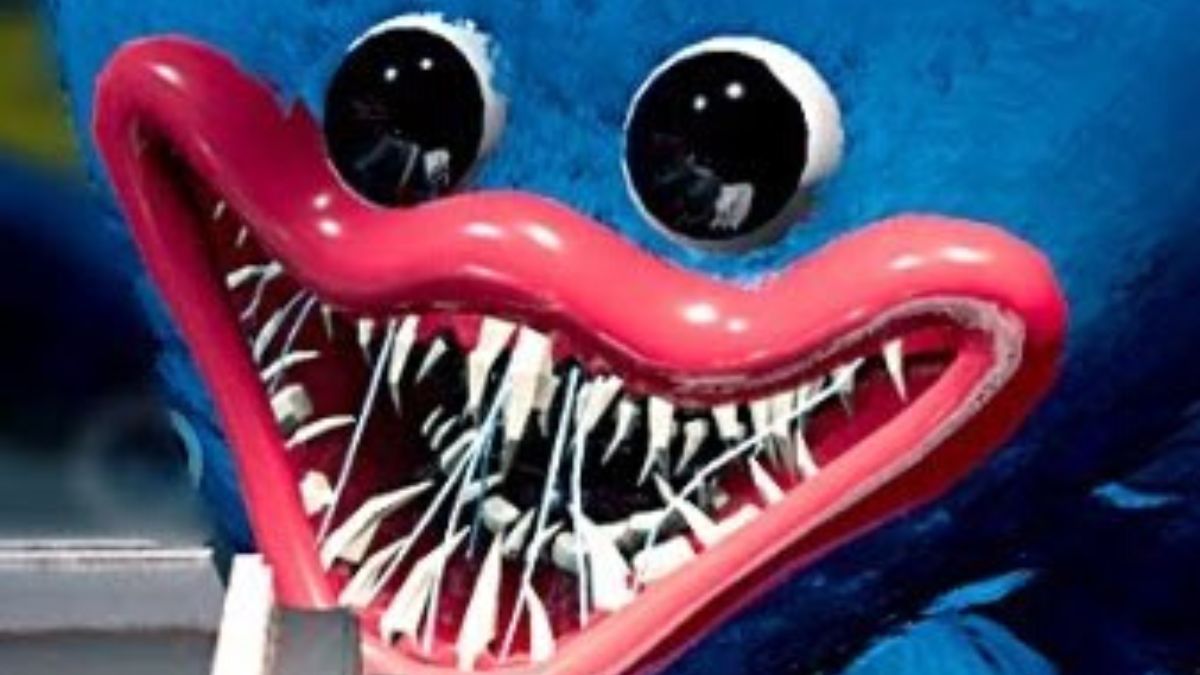 Qu’est-ce que Huggy Wuggy, ce personnage inquiétant, star sur les réseaux sociaux qui traumatise les enfants ? (vidéo)