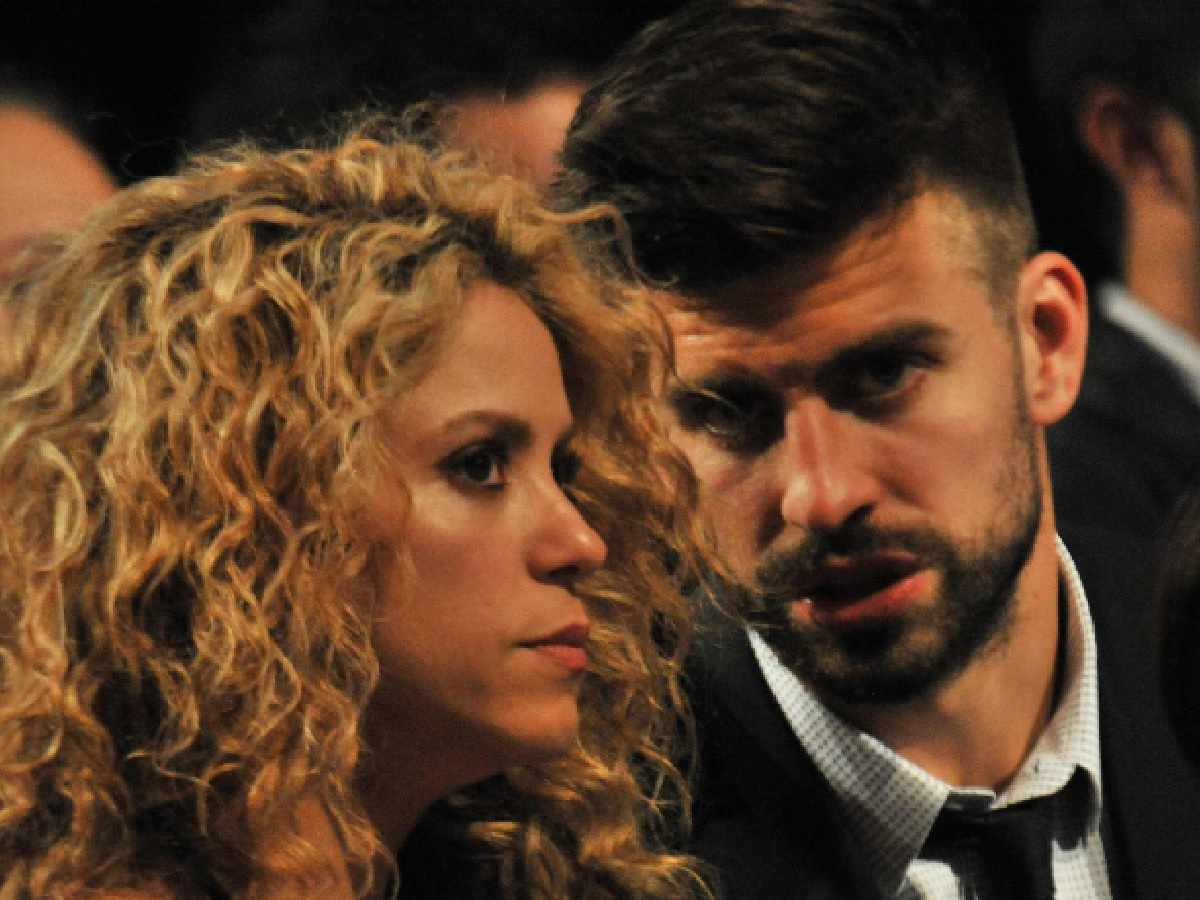 Shakira trompée : Gerard Piqué se fait prendre la main dans le pot de confiture
