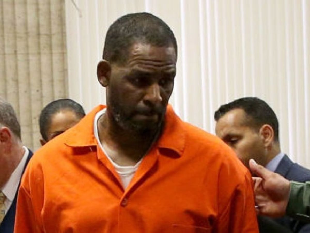 Stars : Le chanteur R. Kelly reconnu coupable de péd0pornographie