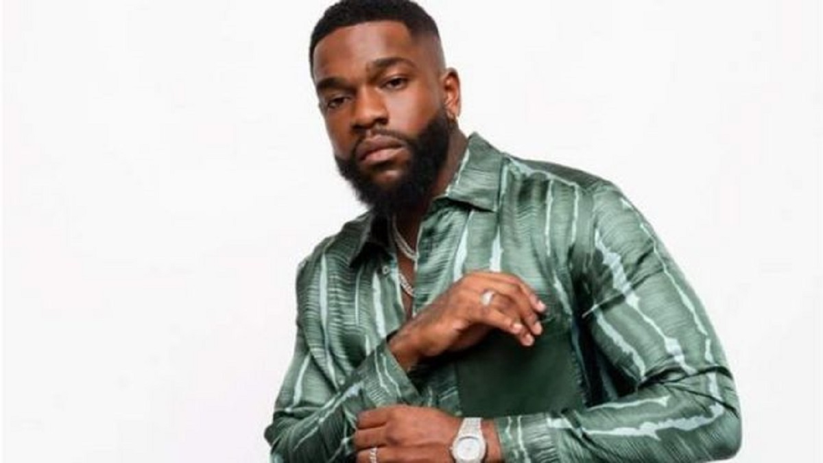 Tayc : le chanteur surpris en compagnie de cette star américaine