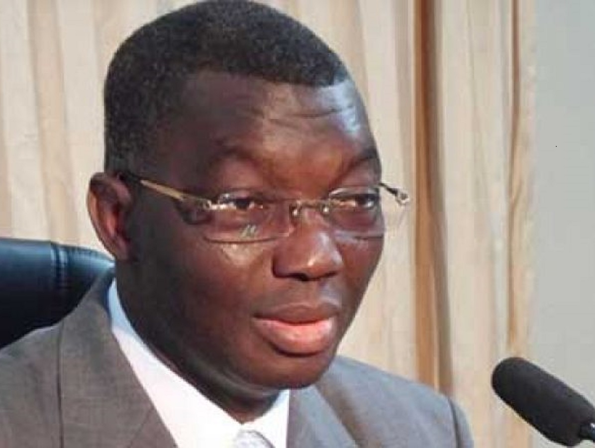 Togo : Les explications du ministre Yark sur le drame du grand marché de Lomé