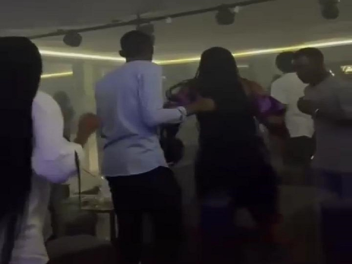 Togo : une bagarre éclate dans une boîte de nuit ; plusieurs blessés et des dégâts matériels enregistrés (vidéo)