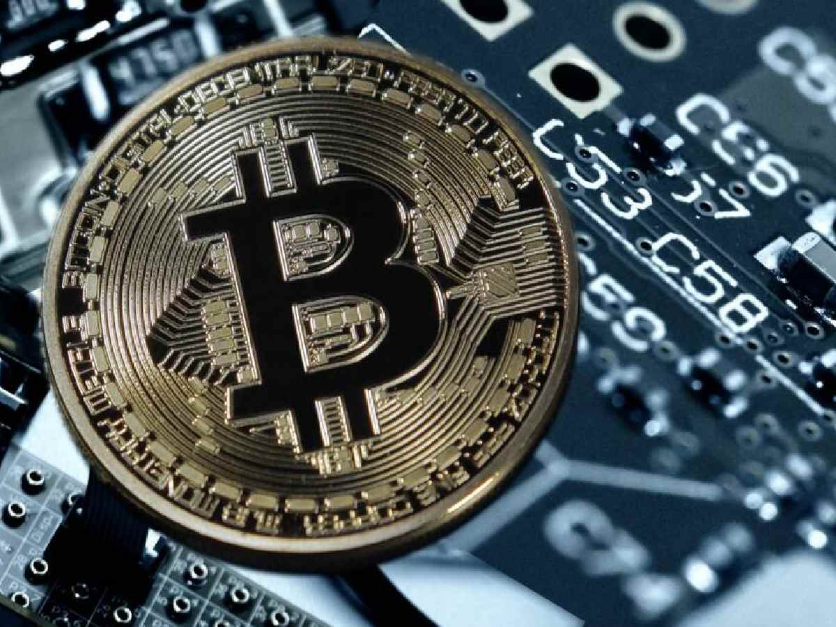Bitcoin : il perd 176 millions d’euros après avoir jeté son disque dur par erreur