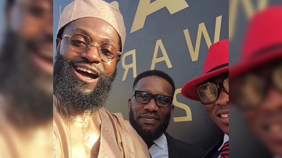 Emmanuel Adebayor : quand la star dévoile ses origines nigérianes aux côtés de Jay-Jay Okocha (vidéo)