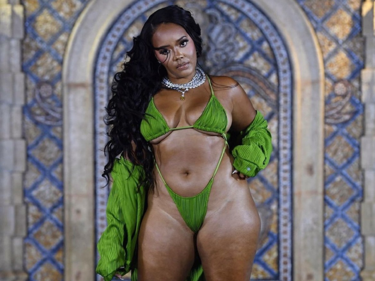 Pas de photoshop ni de chirurgie ! Le corps de rêve d’Angela Simmons excite les internautes (vidéo)