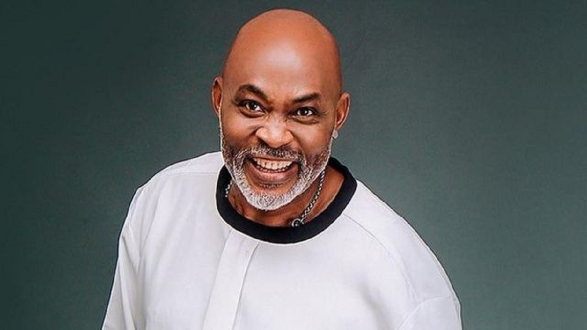 Richard Mofe Damijo : l’acteur dévoile de superbes photos à l’occasion de son 61e anniversaire