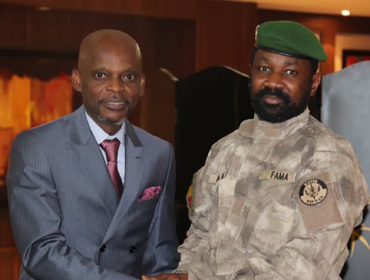 Togo : Le ministre Robert Dussey reçu par Assimi Goita ; voici les sujets évoqués