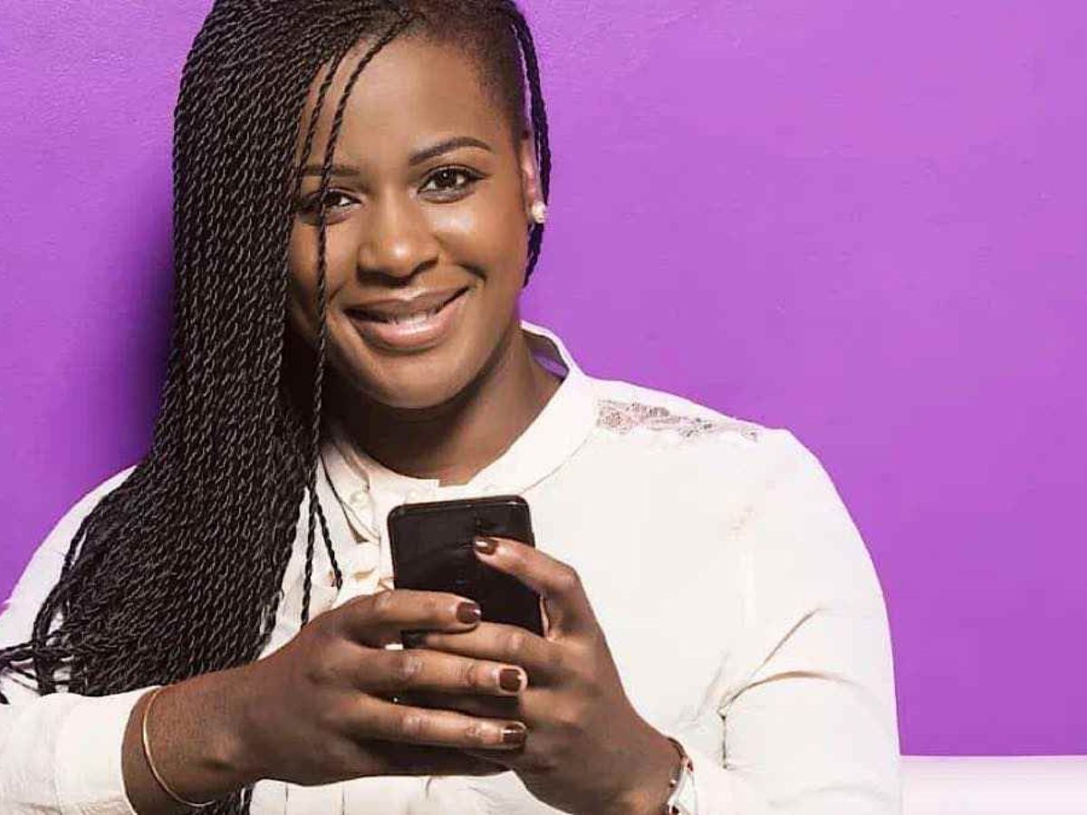 Charlotte Dipanda traitée de vieille : la réponse de la chanteuse camerounaise fait du bruit