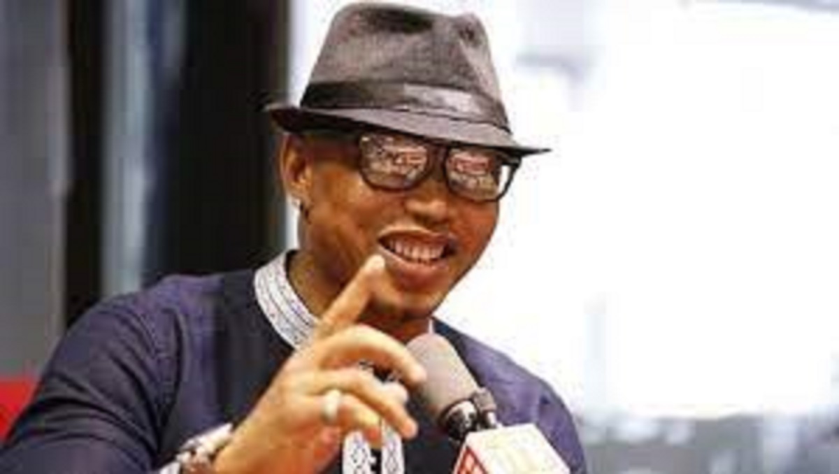 El Hadji Diouf : « Aujourd’hui le monde est en manque de joueurs, la preuve… » ; la déclaration lunaire de la star sénégalaise (vidéo)