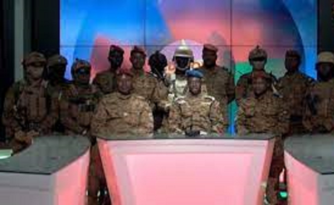 Coup d’Etat au Burkina Faso : les putschistes annoncent la fermeture des frontières