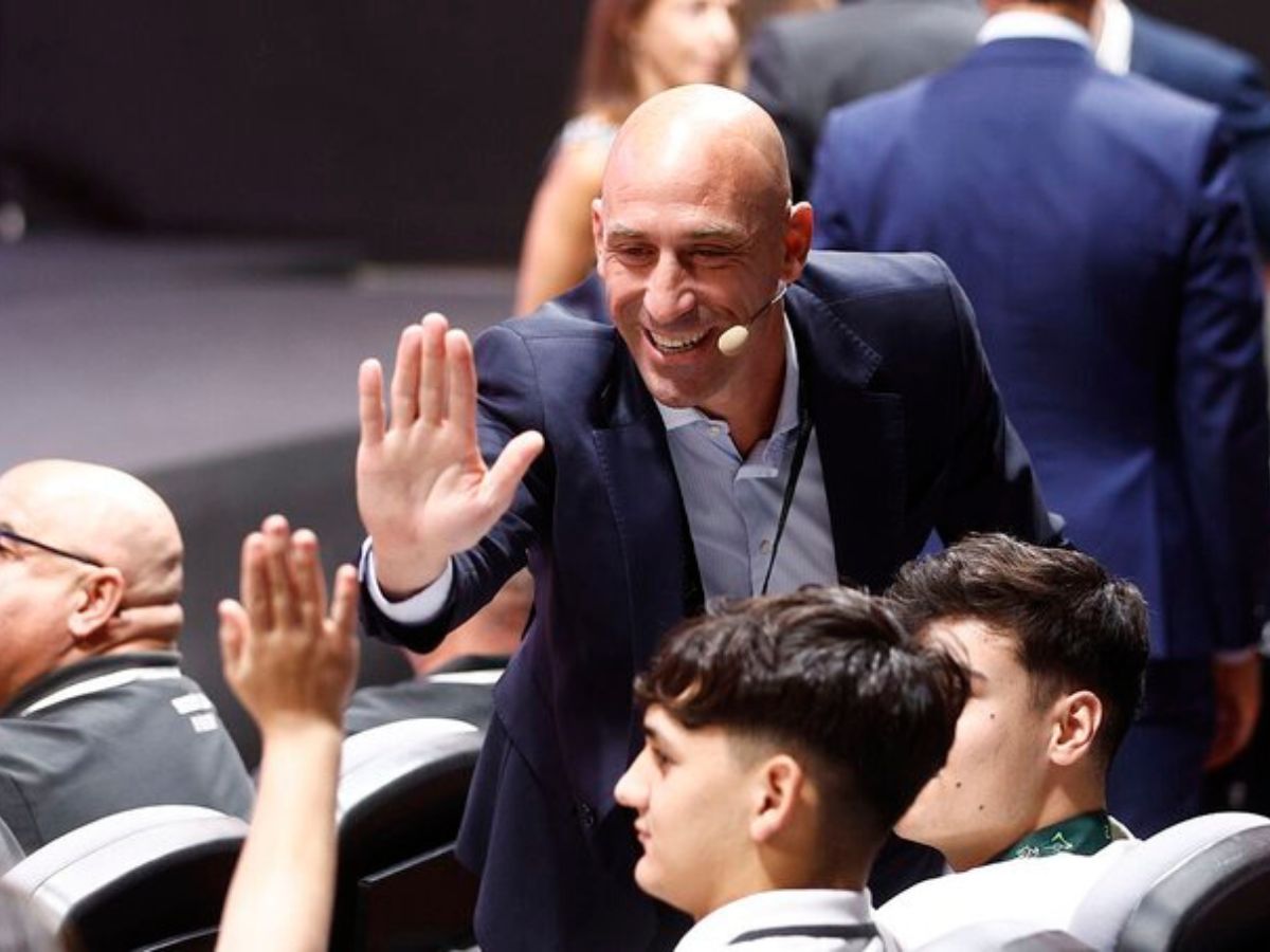 Espagne : « Un groupe de 8 ou 10 jeunes filles… », le president de la féderation au coeur d’un énorme scan@le s3xuel