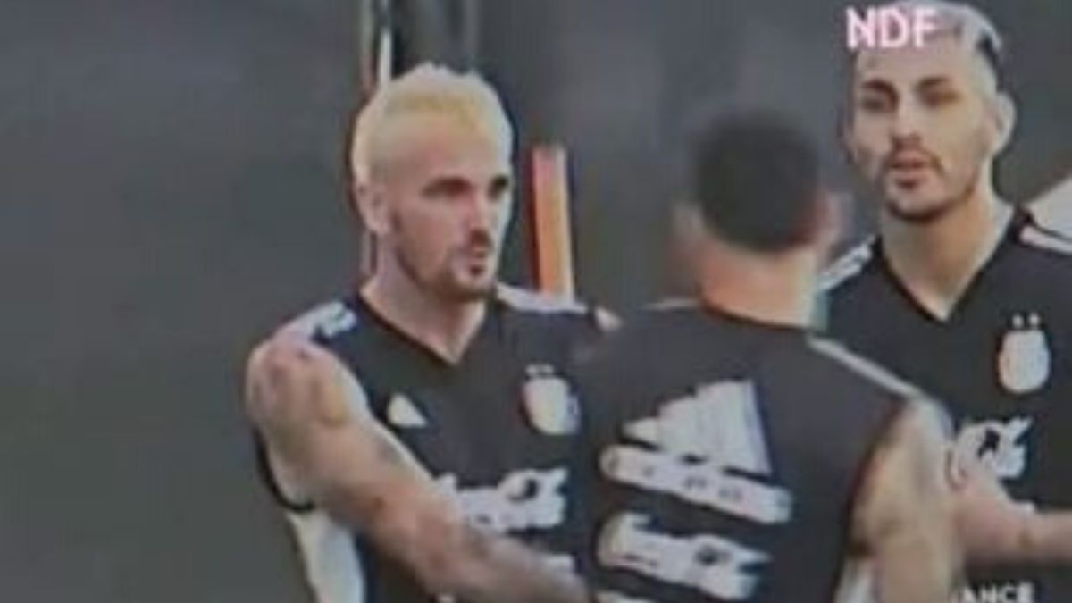 Lionel Messi giflé par un coéquipier ? La vidéo fait jaser