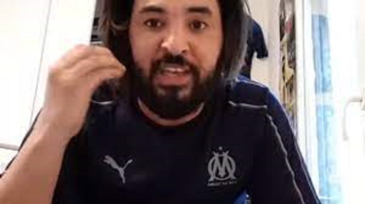 « Un faux Brésilien » : quand Mohamed Henni s’en prend à…