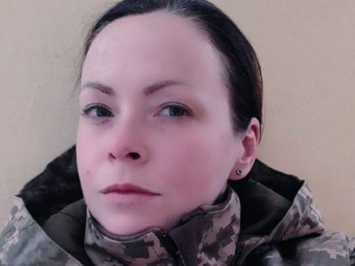 Olga Simonova : la Russe qui a renoncé à sa citoyenneté pour combattre au sein des forces ukrainiennes est morte au front