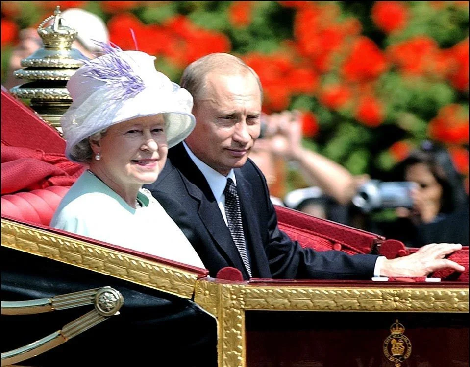 Russie : Vladimir Poutine n’assistera pas aux funérailles de la reine Élisabeth II