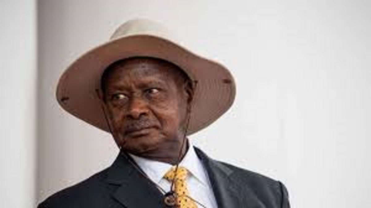 Yoweri Museveni : « Ils sont dégoûtants… », le président ougandais s’en prend violemment aux homos3xuels (vidéo)
