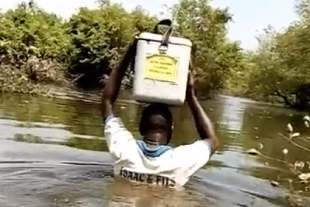 « Ce sont des héros » ; l’OMS met en lumière un jeune togolais pour son incroyable bravoure (vidéo)