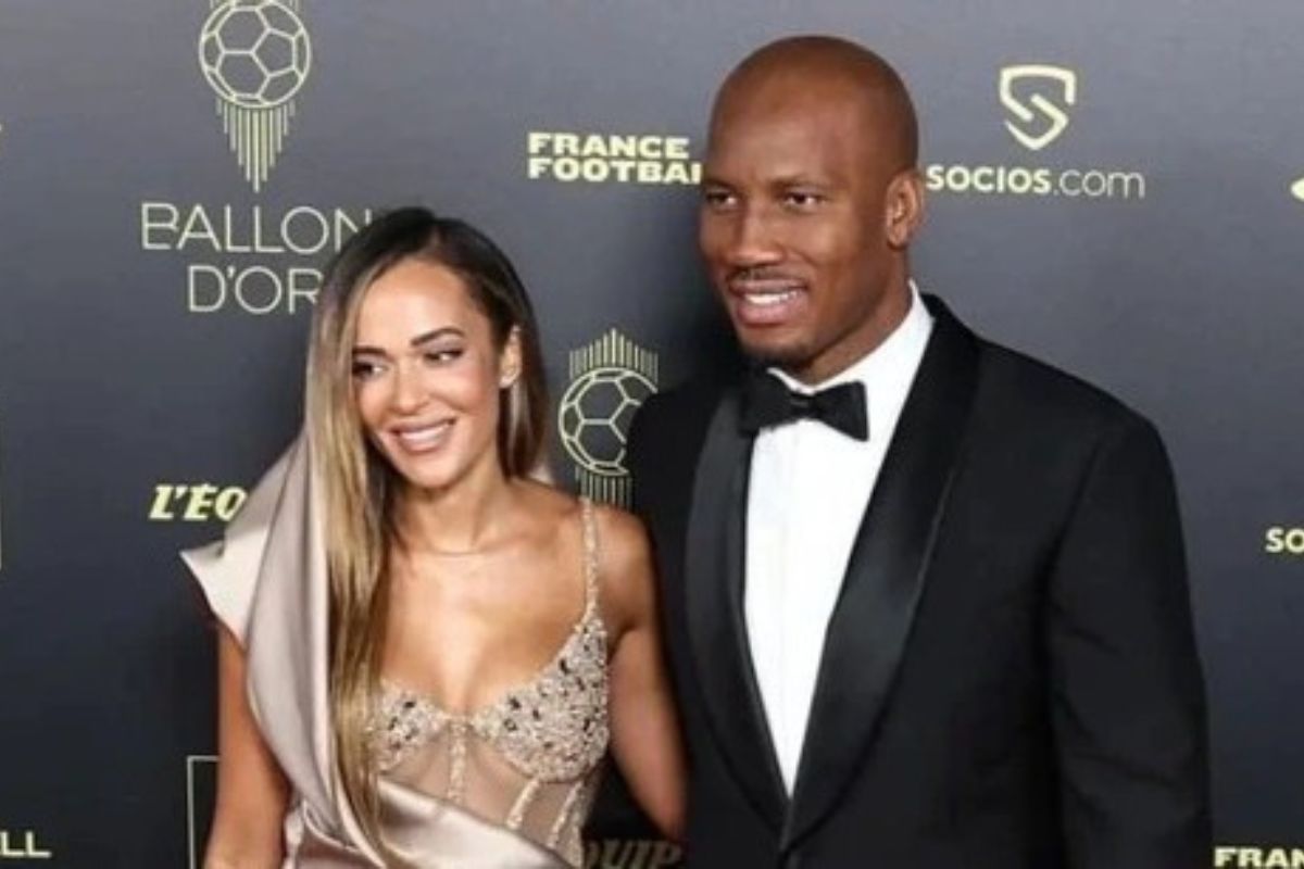 Gabrielle Lemaire enceinte ? La nouvelle apparition de la petite amie de Drogba à la cérémonie des ballons d’Or 2022 sème le doute (photo)
