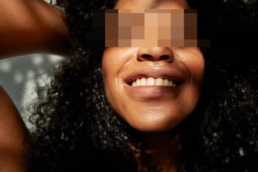 Ils prennent les cris d’0rgasme de leur voisine pour des cris de détresse et débarquent dans sa chambre pour …