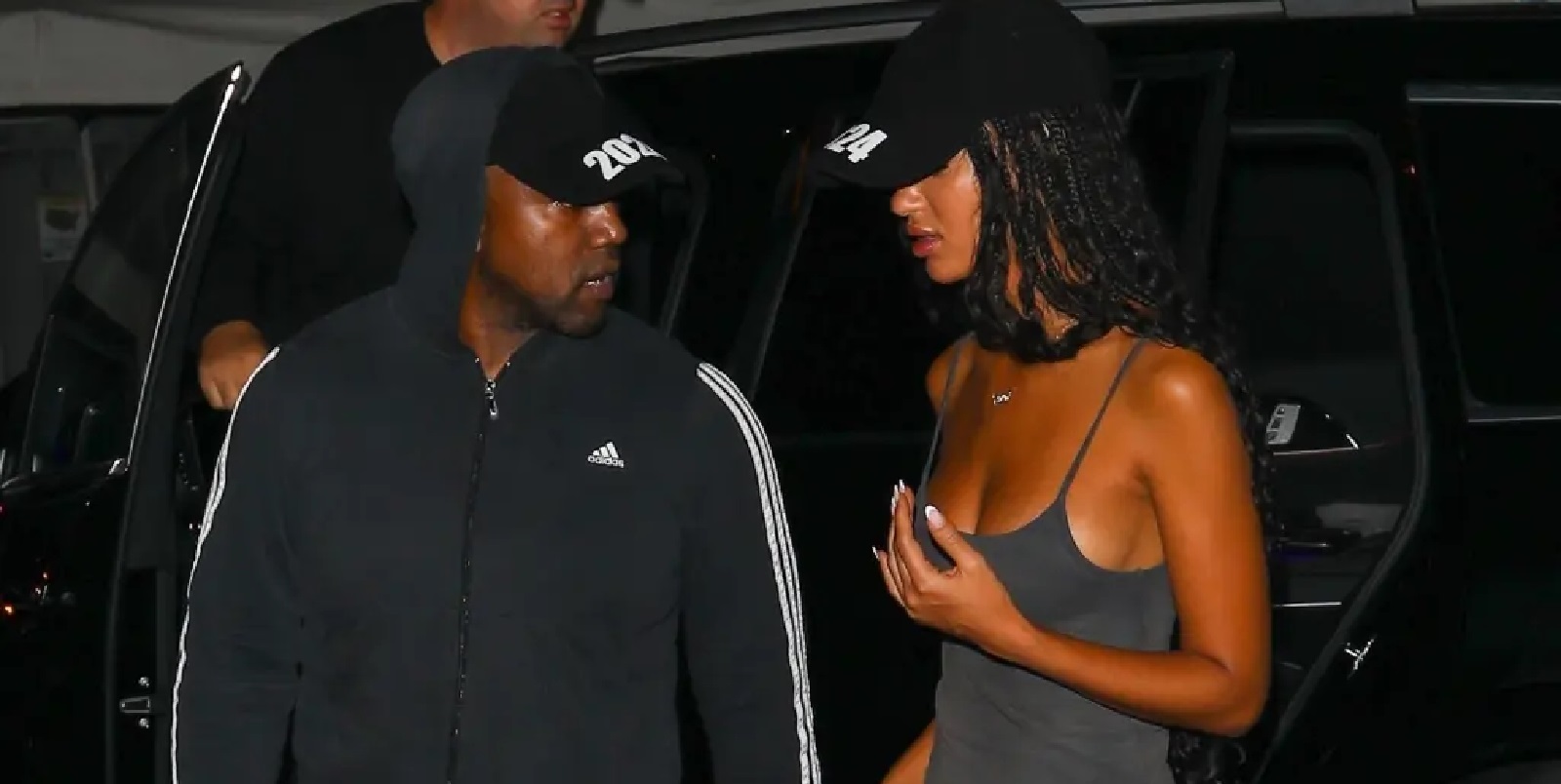 Juliana Nalu : la nouvelle petite amie de Kanye West affiche son incroyable silhouette (photos)