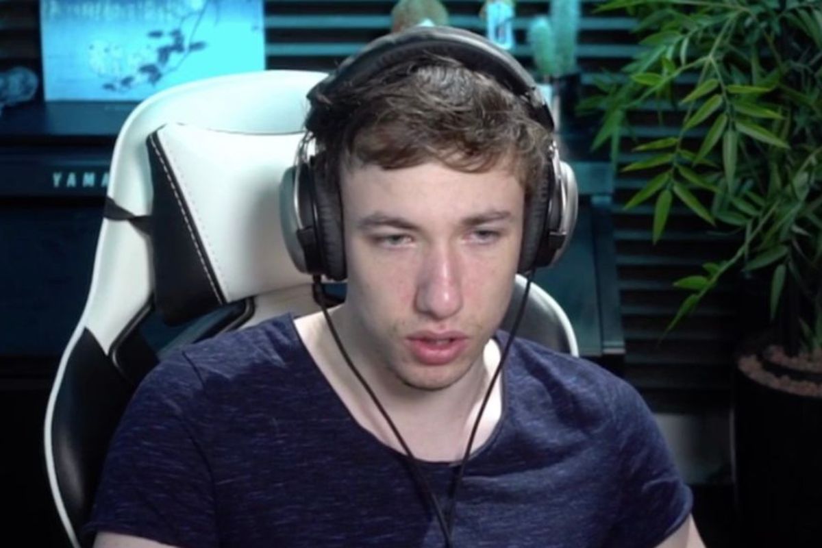 Sardoche : « Il en avait la b*te en feu » :  Le streamer aurait-il couché avec une mineure de 16 ans ? Des preuves accablantes dévoilées sur Twitter